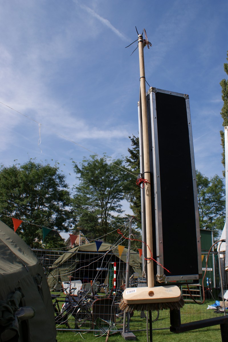 De bezemsteel antenne voor 23cm.
